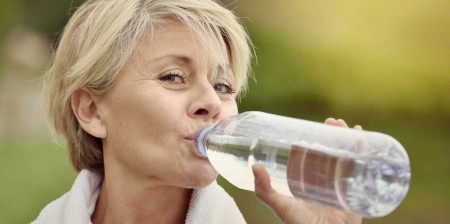 boire eau astuce anti age